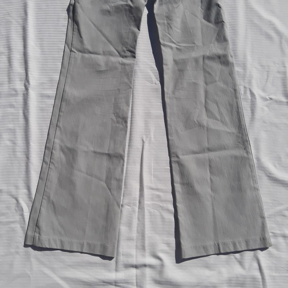 Have&Have grey flat front pant - Picture 2 of 12